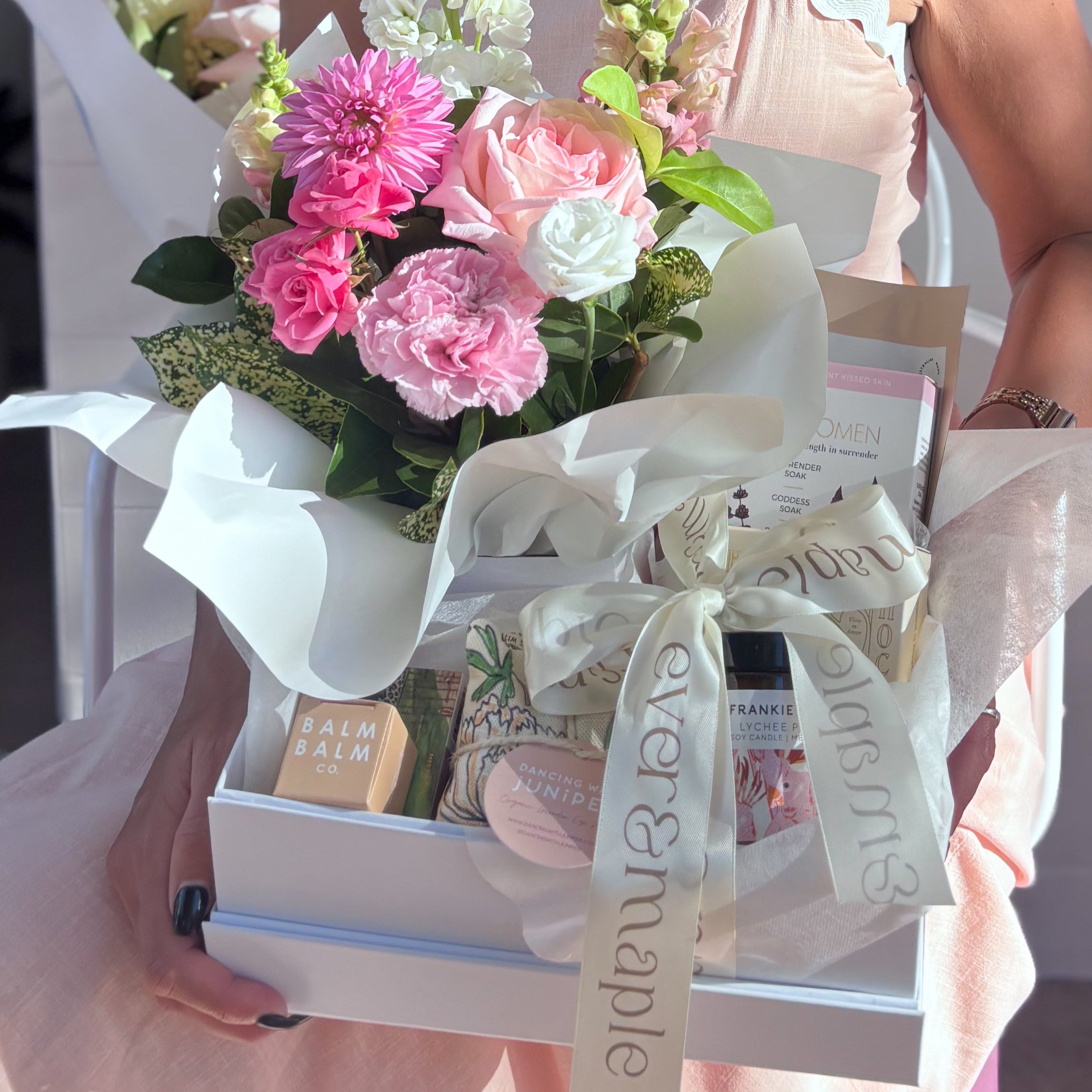 Spoil Her - Flower Hamper