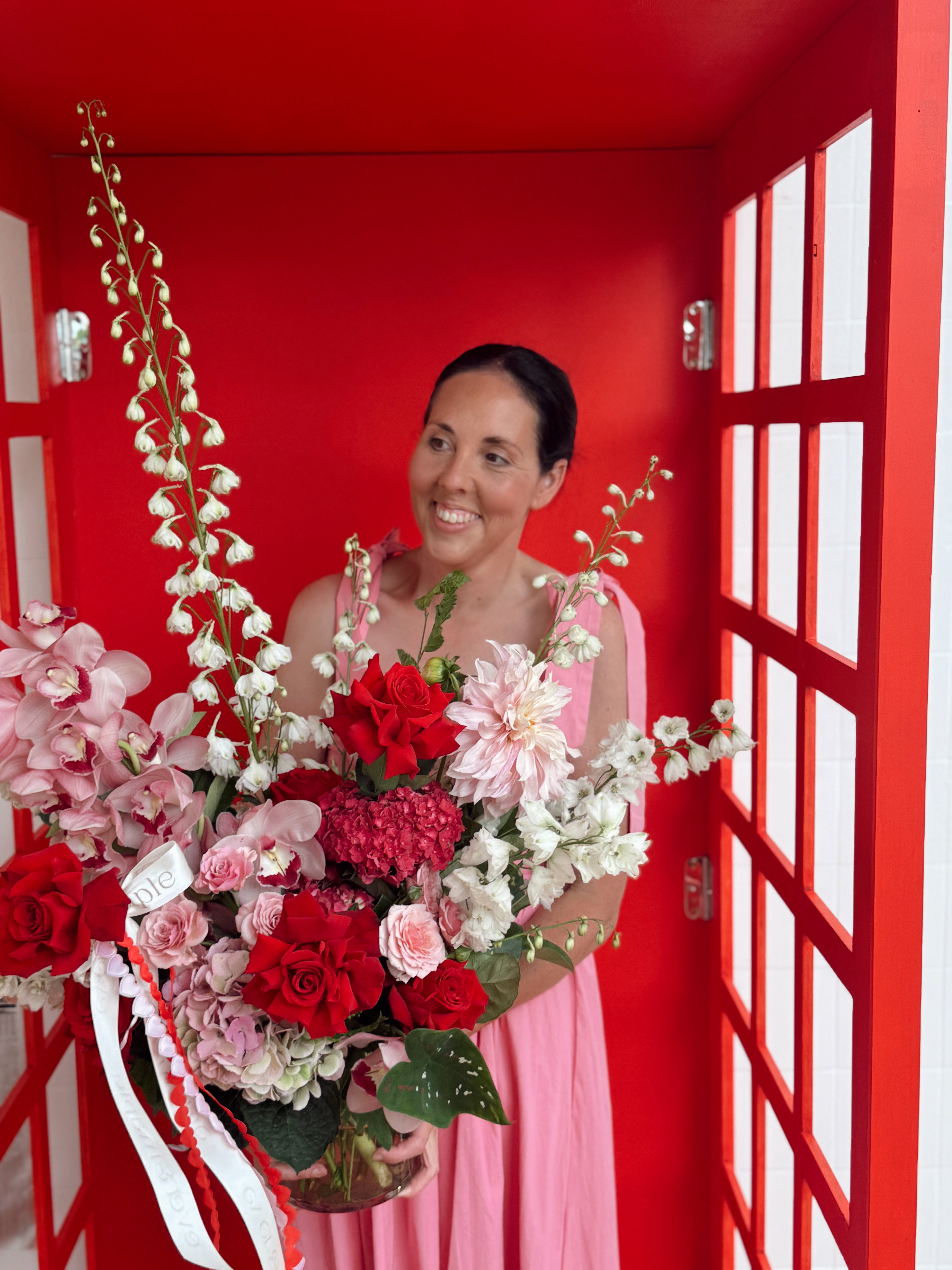 Valentine's Vase - Valentine's Week Only