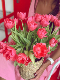 Valentine's En Masse Tulips - Valentine's Week Only